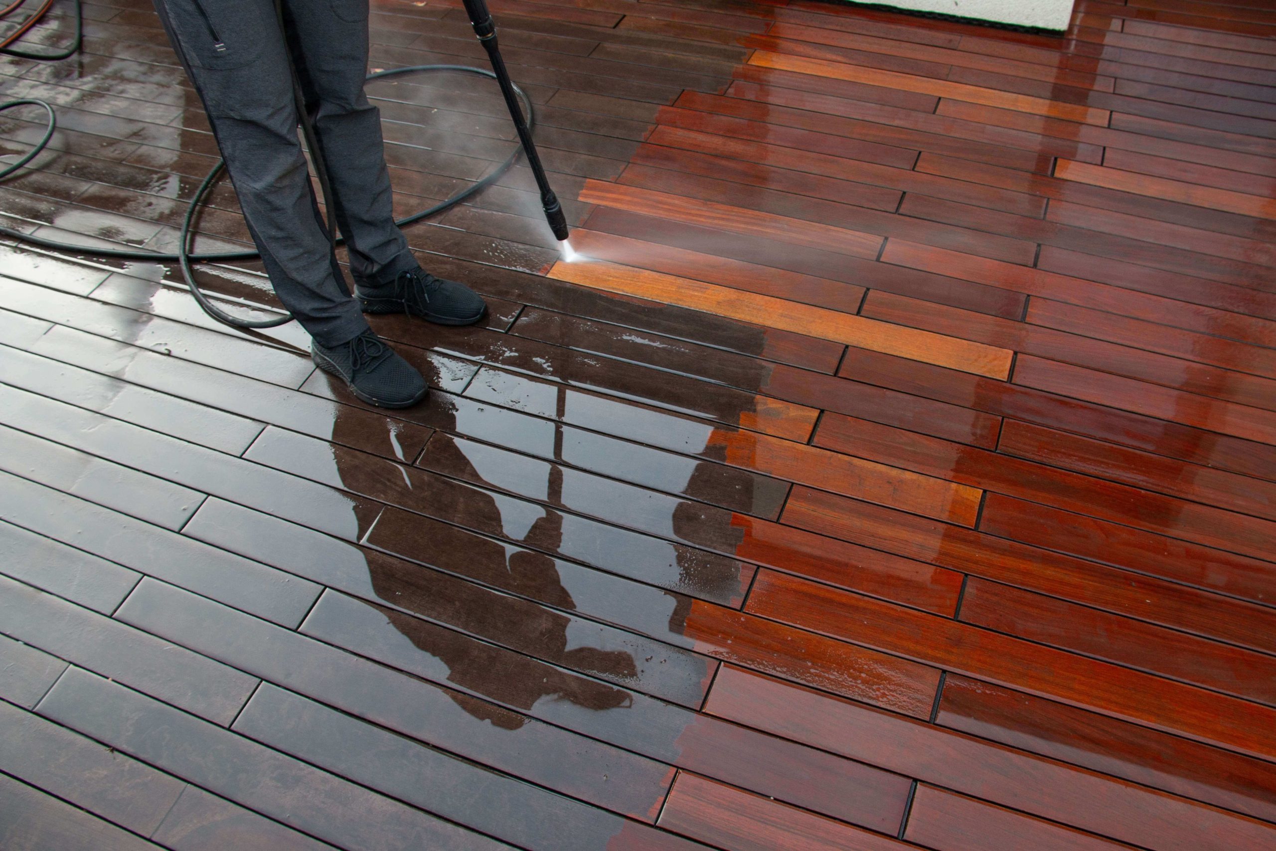 Decking Power Washing Lee SE12